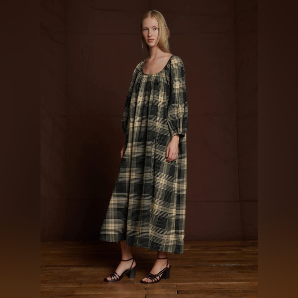 soeur Dresses & Skirts - Soeur Adriana Checkered Plaid Dress in Black and Cream